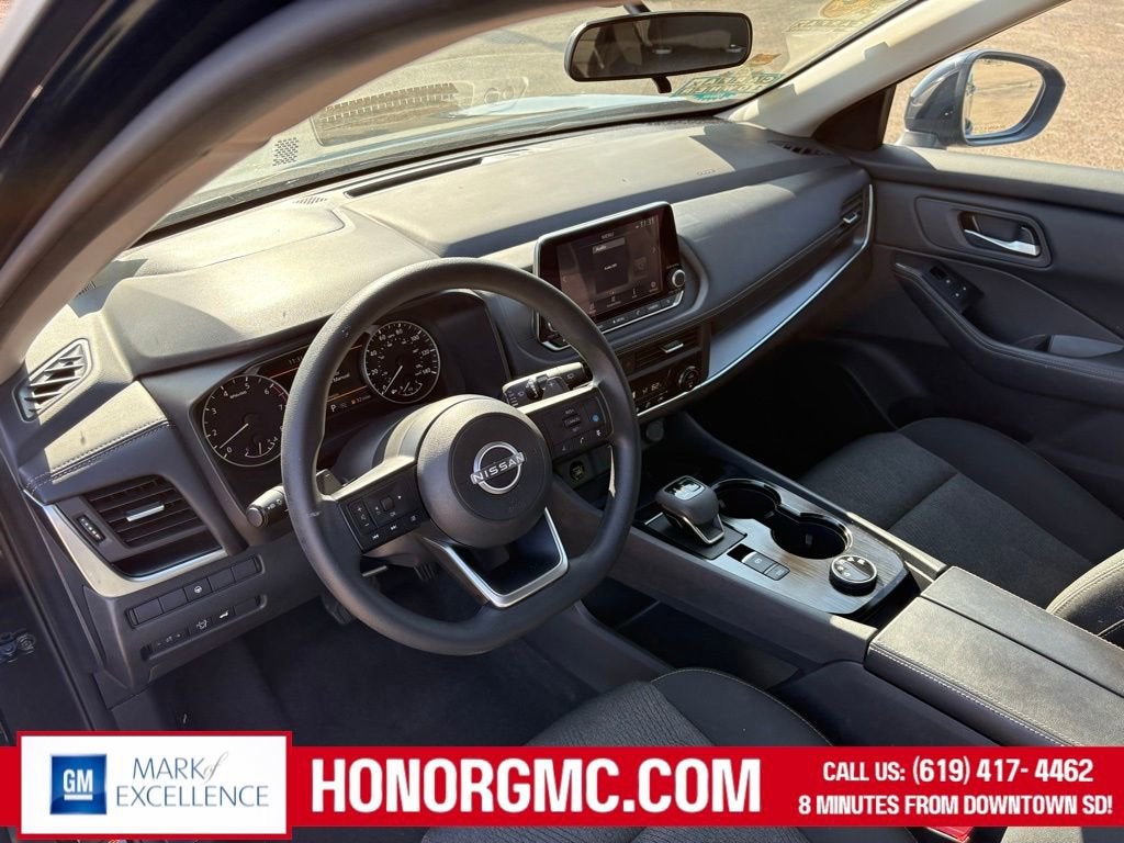 2024 Nissan Rogue SV