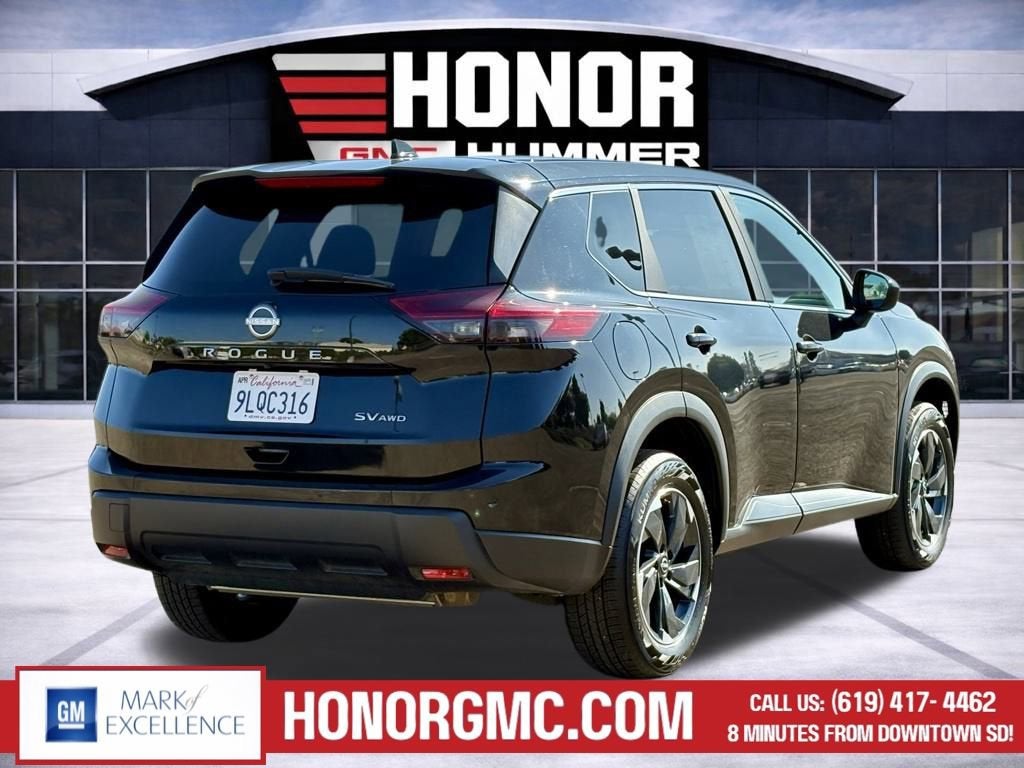 2024 Nissan Rogue SV