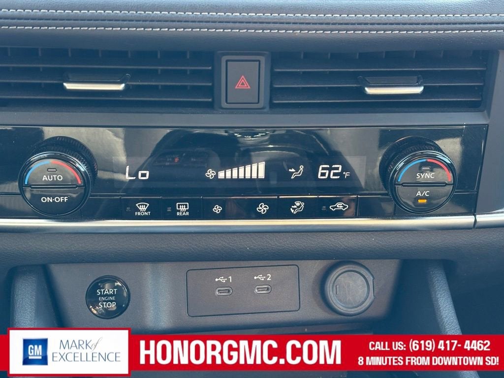 2024 Nissan Rogue SV