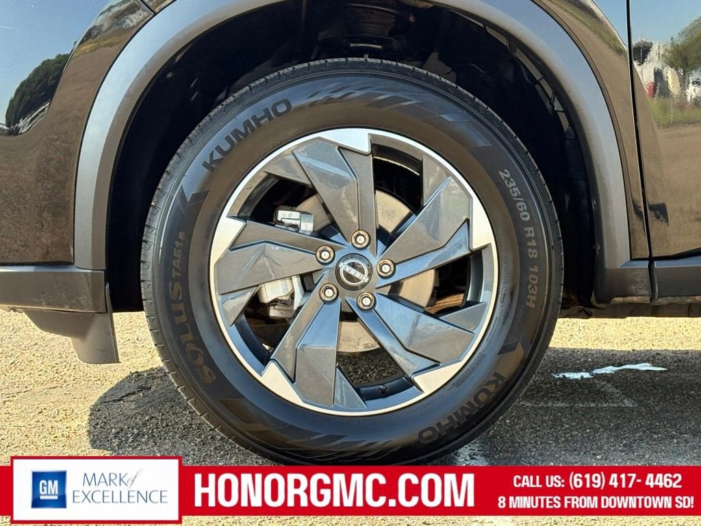 2024 Nissan Rogue SV