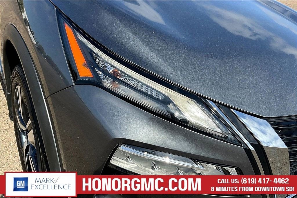 2022 Nissan Rogue SL