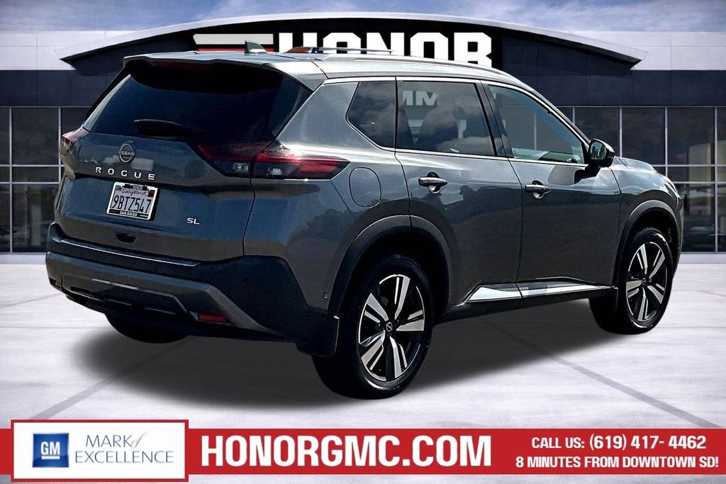 2022 Nissan Rogue SL