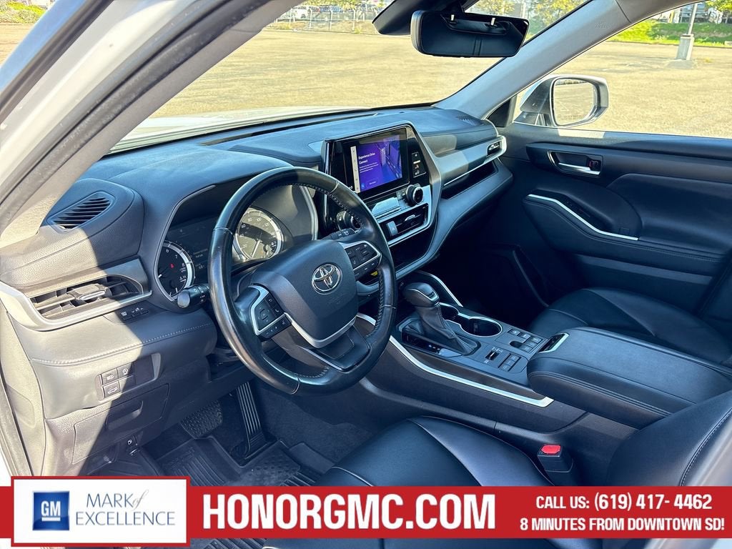 2023 Toyota Highlander L