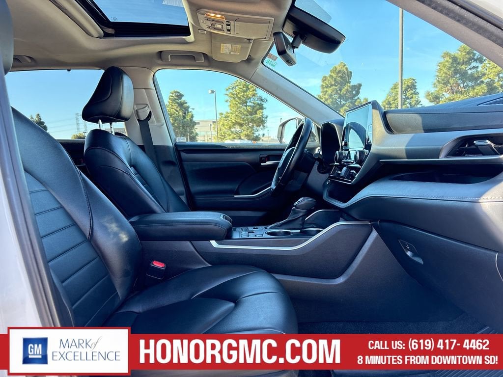 2023 Toyota Highlander L