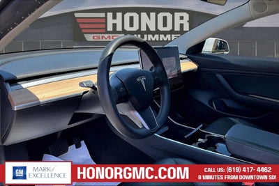 2019 Tesla Model 3 Mid Range
