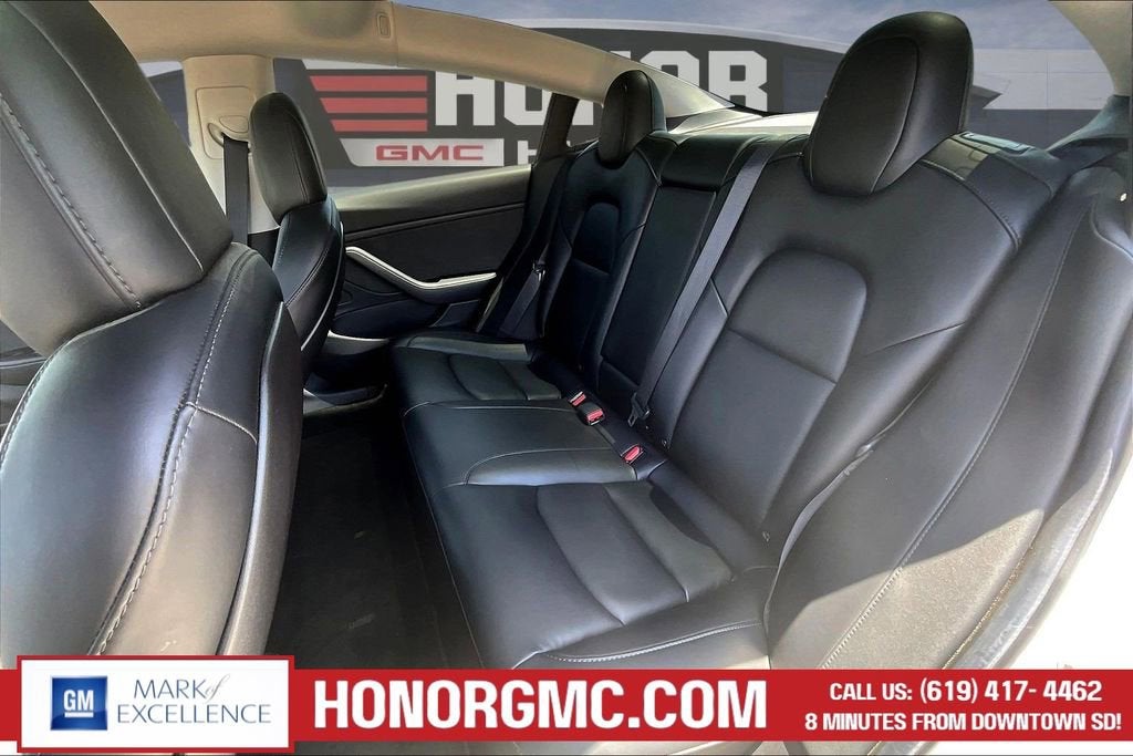 2019 Tesla Model 3 Mid Range