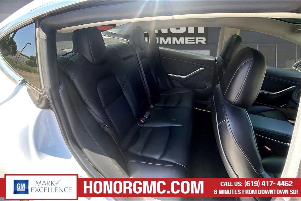 2019 Tesla Model 3 Mid Range