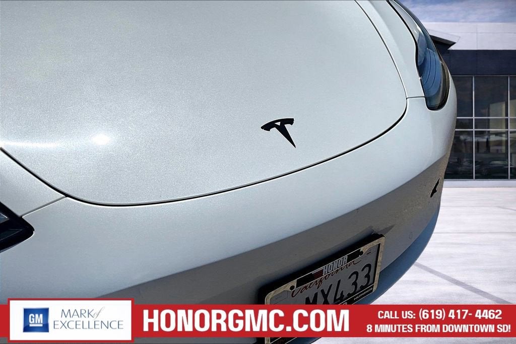 2019 Tesla Model 3 Mid Range