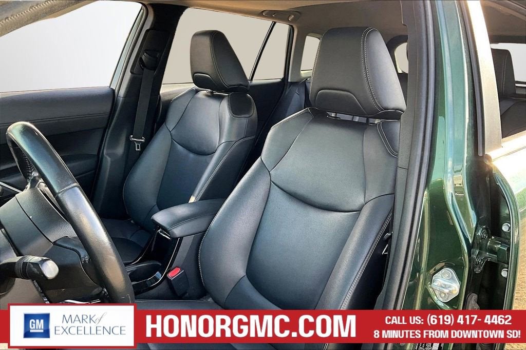 2022 Toyota Corolla Cross XLE