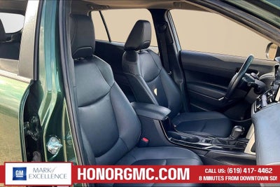 2022 Toyota Corolla Cross XLE
