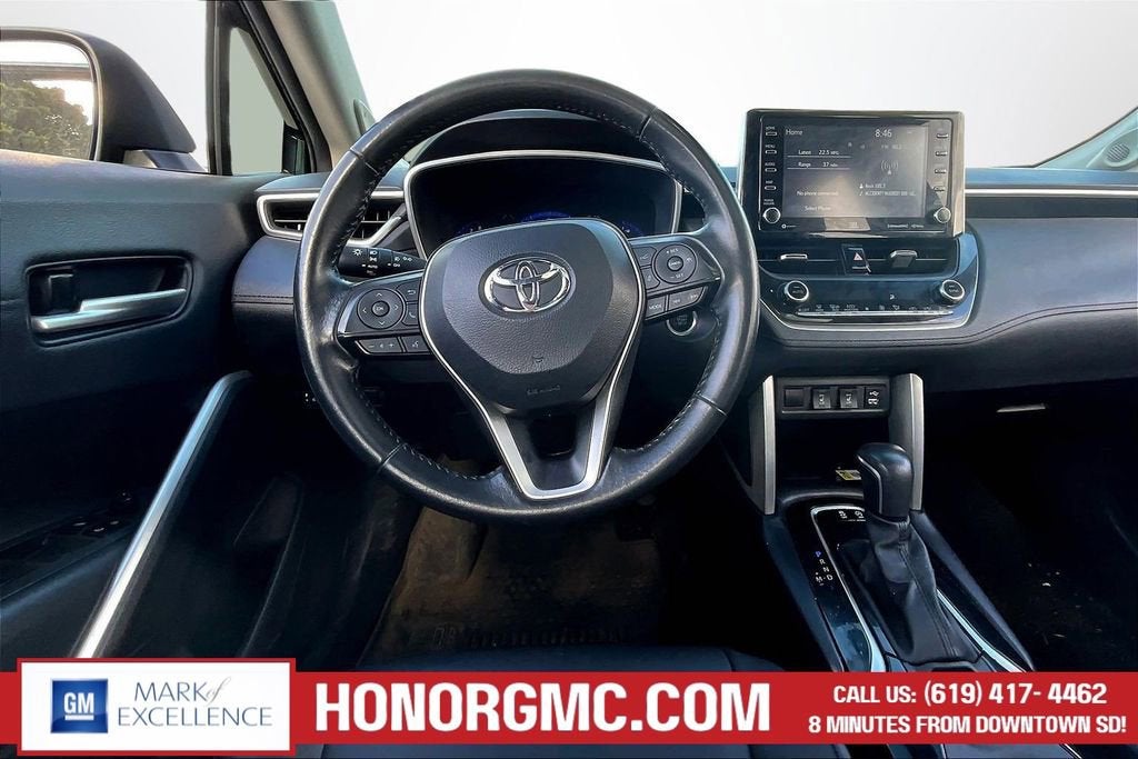 2022 Toyota Corolla Cross XLE