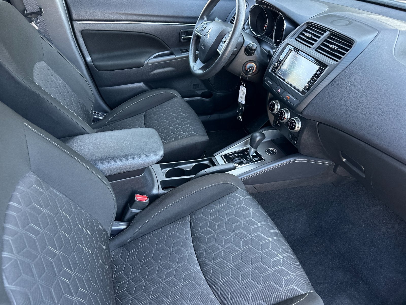 2025 Mitsubishi Outlander Sport S
