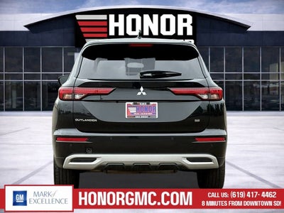 2022 Mitsubishi Outlander SE