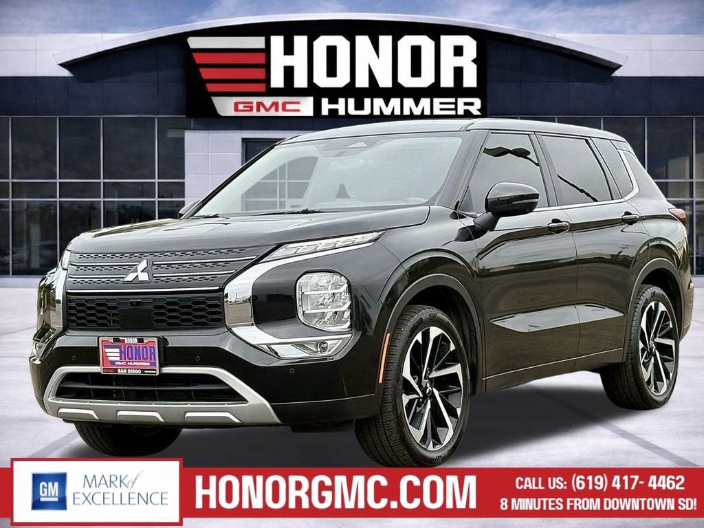 2022 Mitsubishi Outlander SE