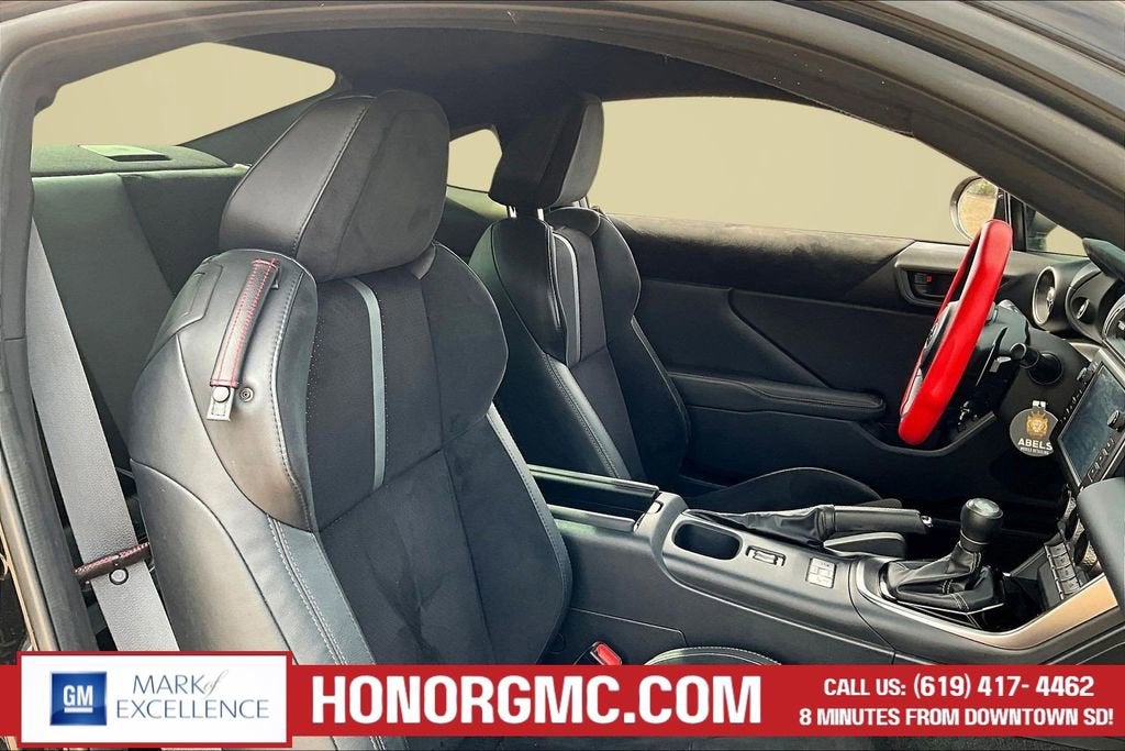 2024 Toyota GR86 Premium