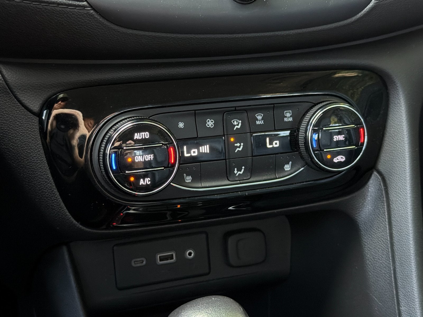 2022 Buick Encore GX Essence