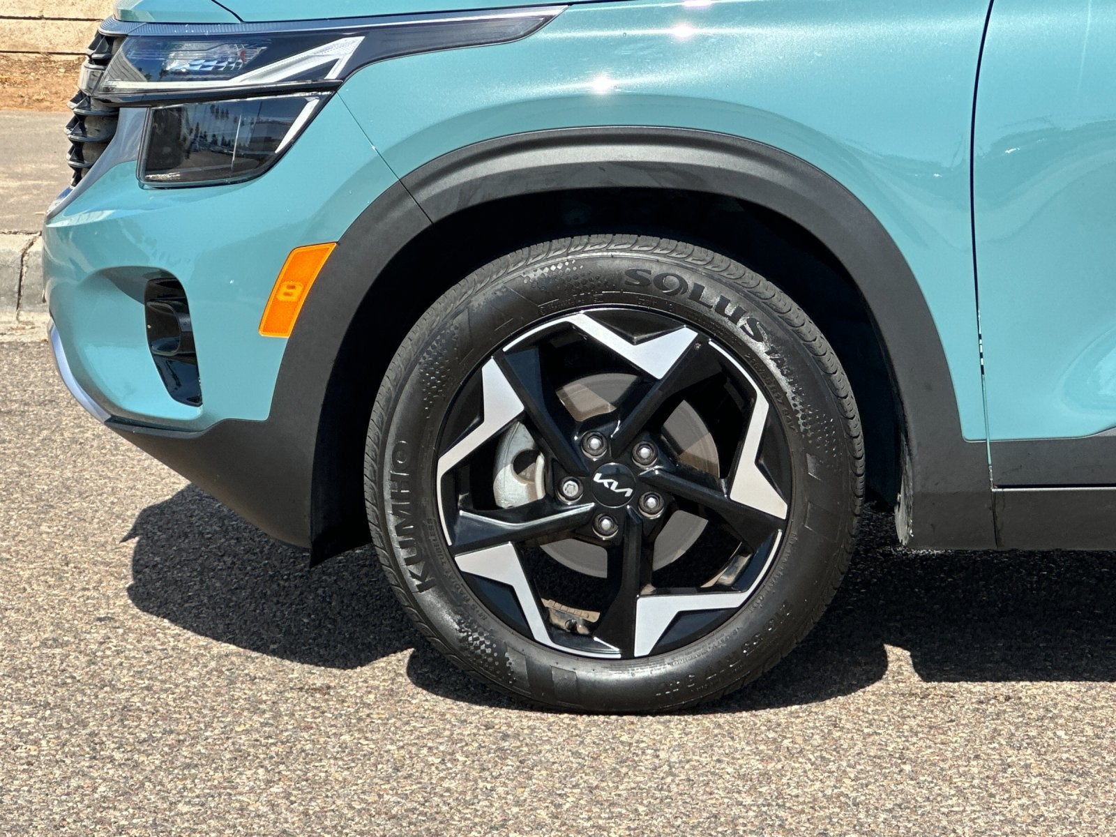 2025 Kia Seltos EX