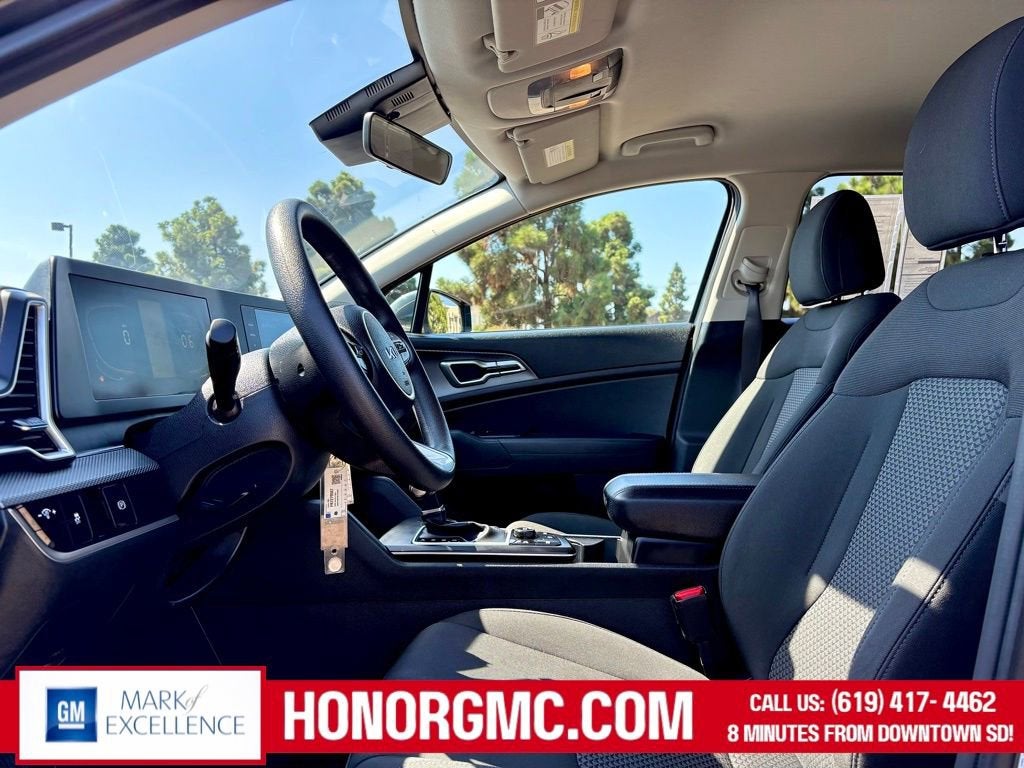 2024 Kia Sportage LX