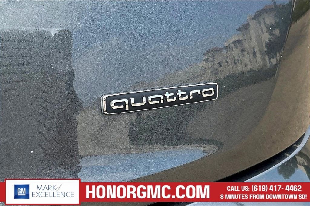 2022 Audi Q5 S line Premium Plus