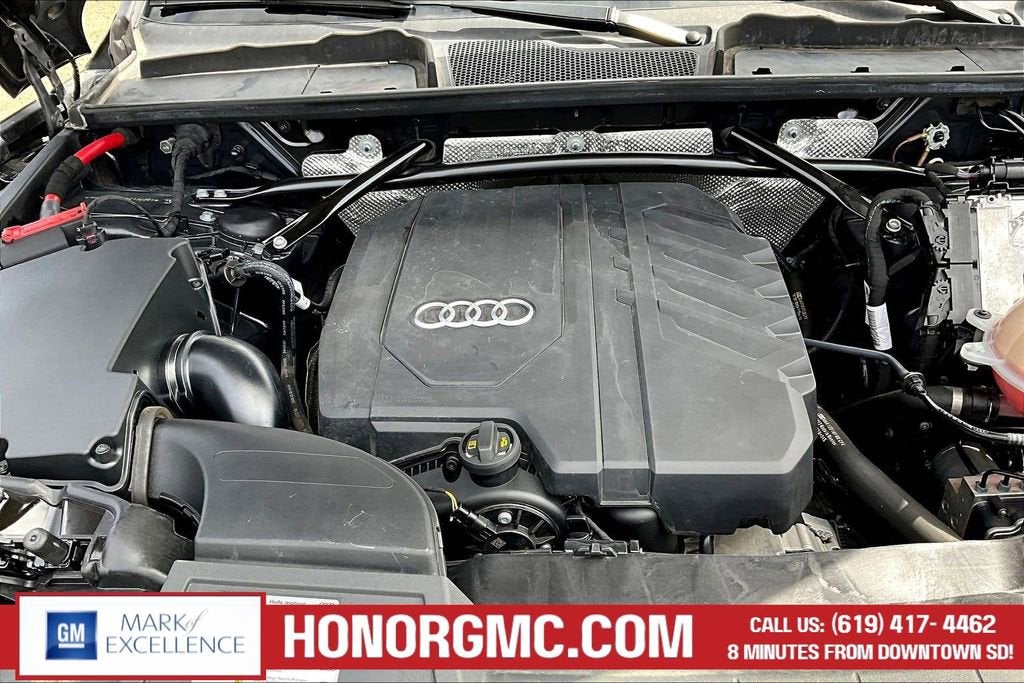 2022 Audi Q5 S line Premium Plus