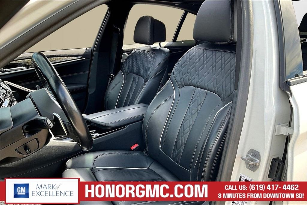 2023 BMW 5 Series M550i xDrive