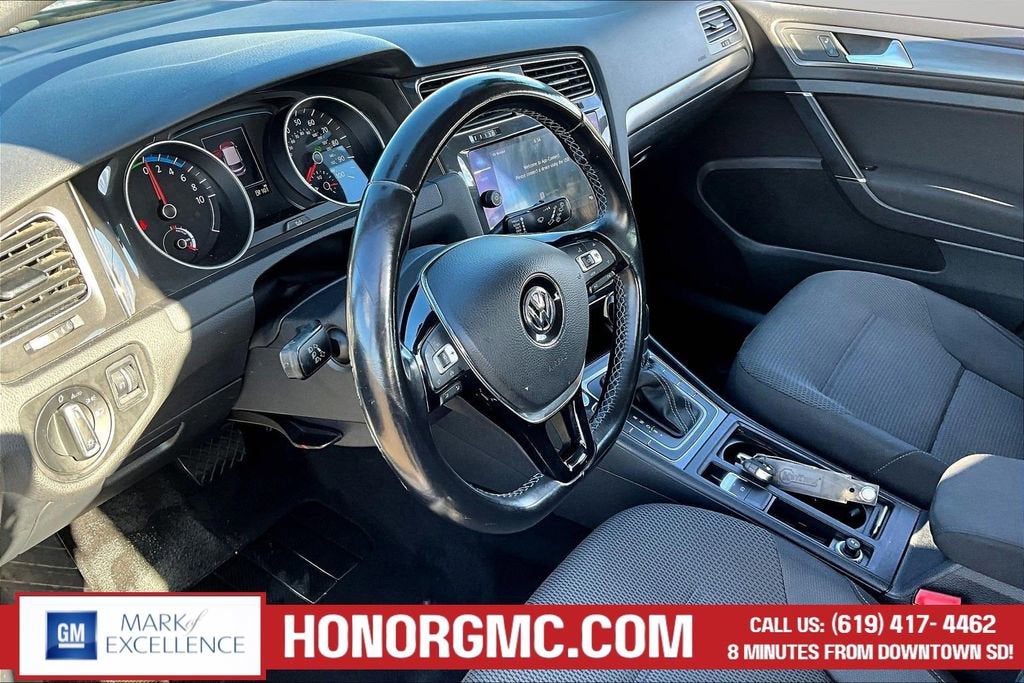 2019 Volkswagen e-Golf SE