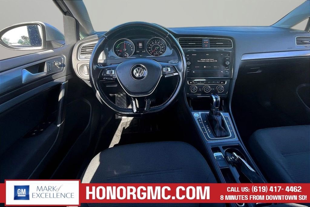 2019 Volkswagen e-Golf SE